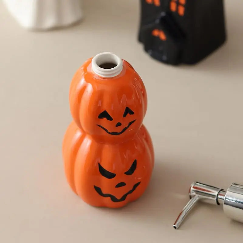 Painted Christmas Ceramic Lotion Bottle Hand Sanitizer Shampoo Moisture Bottled Hotel Press Soap Dispenser Bathroom Accessories