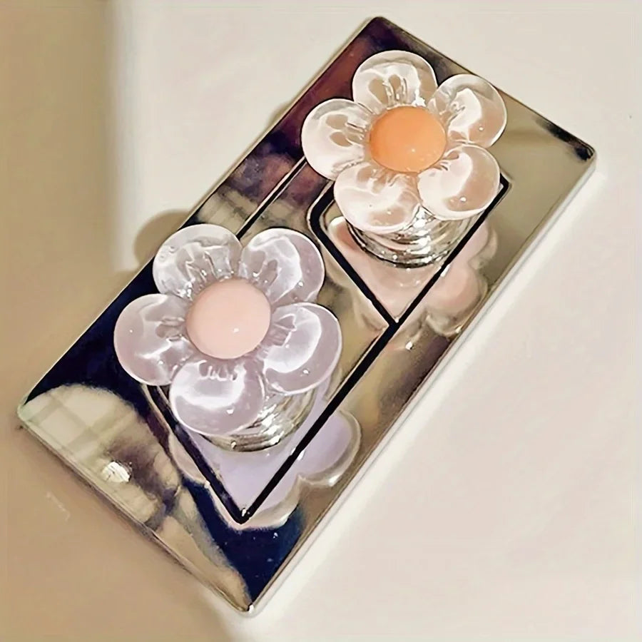 Essential Floral Toilet Flush Handle for Bathroom - Fashionable Bathroom Accessory, Long Nail Design, Easy to Press