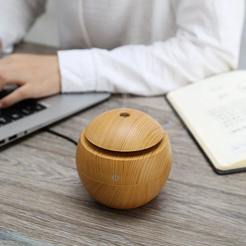 200ml USB Small Ball 7 Colorful Light Bass Noise Reduction Mushroom Humidifier Mini Wood Grain Round Hollow Aroma Diffuser