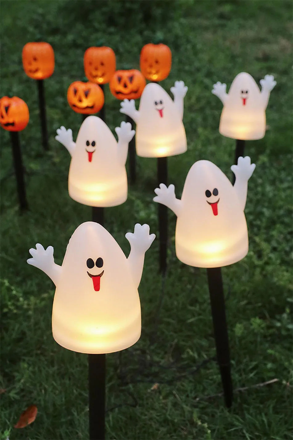 5PCS/Set Pumpkin,Ghost Solar Halloween Lights Outdoor Waterproof Pathway Light Garden Home Decoration Lamp Halloween Accessories
