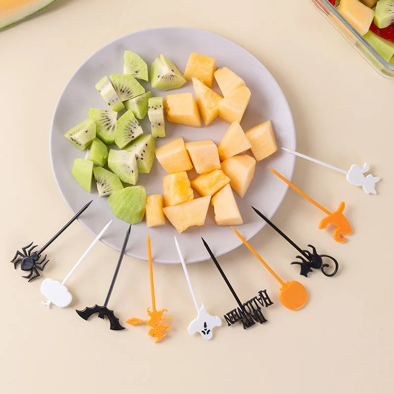Halloween Series Plastic Fruit Fork Set Cute Cartoon Shape Cake Dessert Forks Decorations Children Lunches Toothpick Supplies