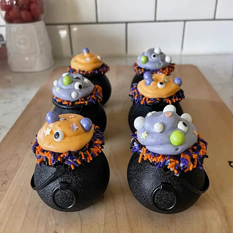 6pcs Halloween Witch Cauldron Candy Jar Trick Or Treat Skull Wizard Pot Cookies Gift Buckets For Kids Halloween Party Home Decor